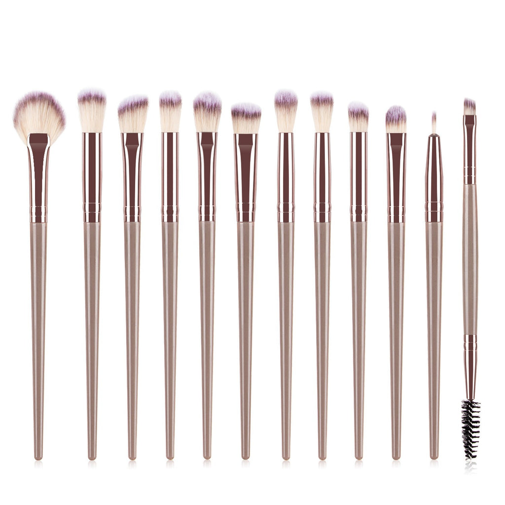 Makeup Brush Set - in use